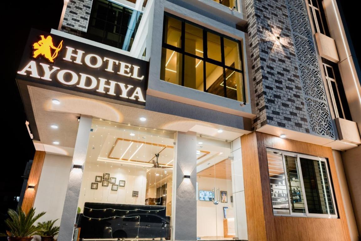Hotel Ayodhya Virpur Екстер'єр фото